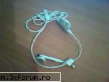 vand hands-free samsung din france.am dat 25 euro pe ele,dar mi-e cam foame si cer doar 10 euro.tel